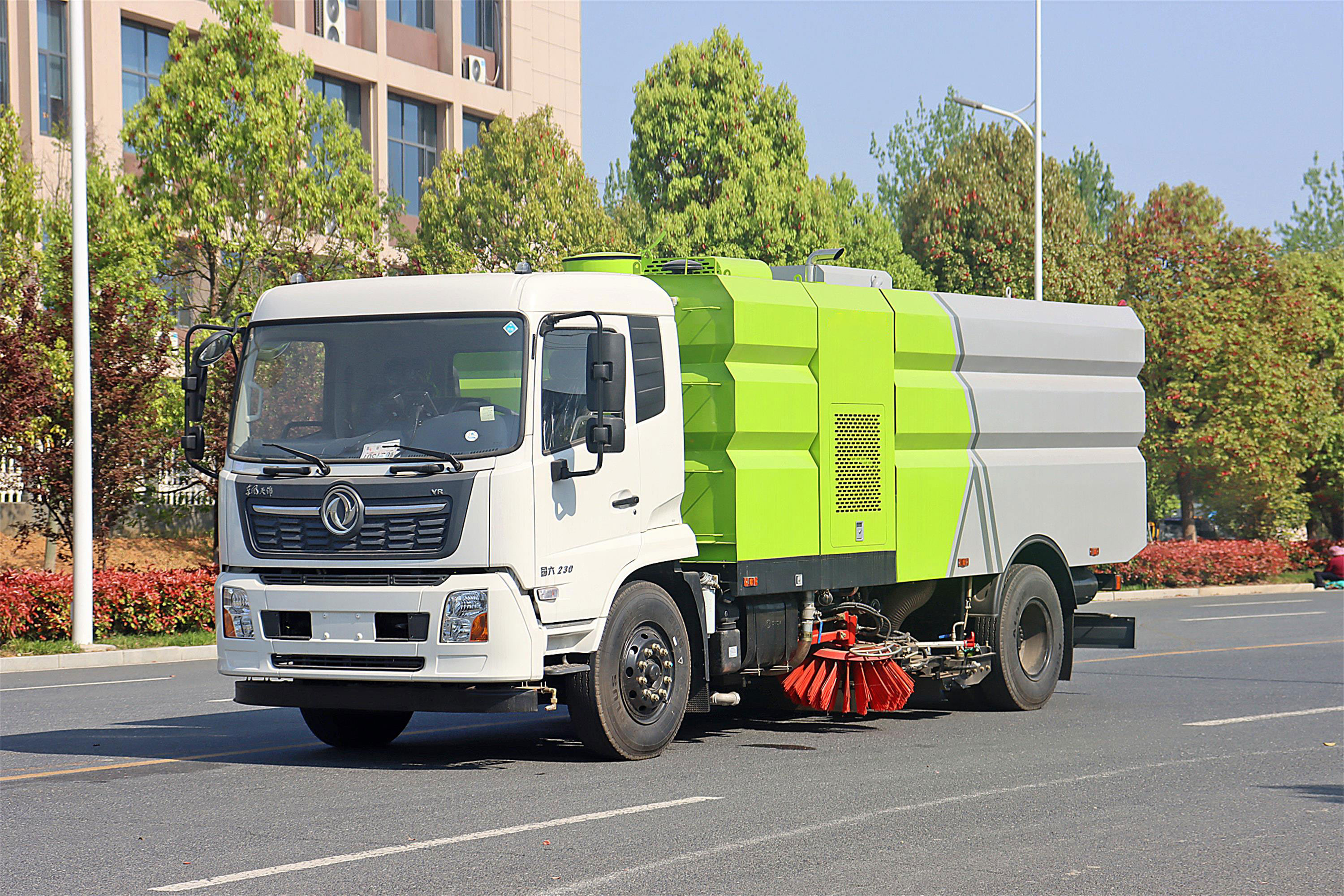 9方水 7方塵東風(fēng)天錦 洗掃車